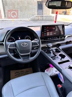 تۆیۆتا سیانا